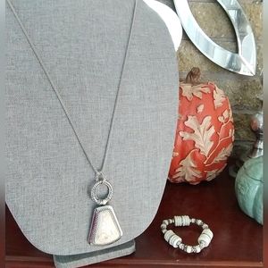Long Marbled Necklace and Bracelet Set